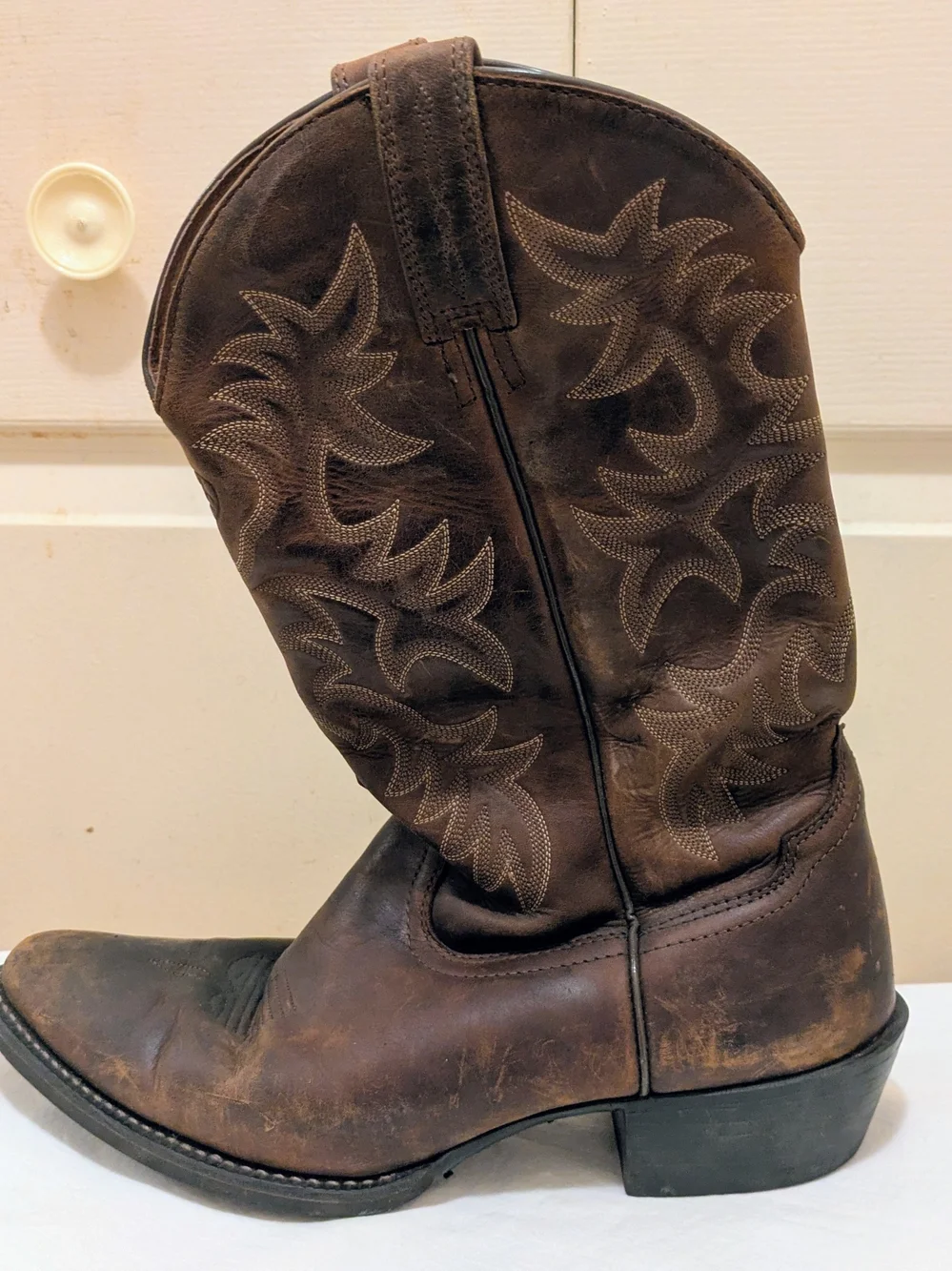 Ariat Heritage R Toe Western Distressed Brown Boots Sz 11D Style 0002204 (34725)